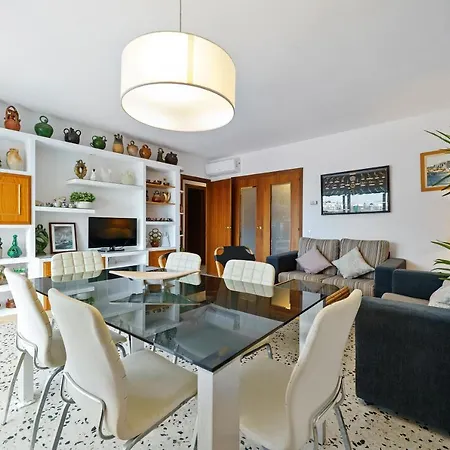 Beach-swimingpool Apartment
